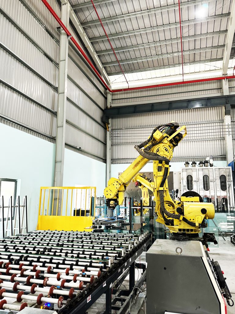 Về nhà máy <strong>Taniglass</strong>